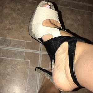 Jessica Simpson heels